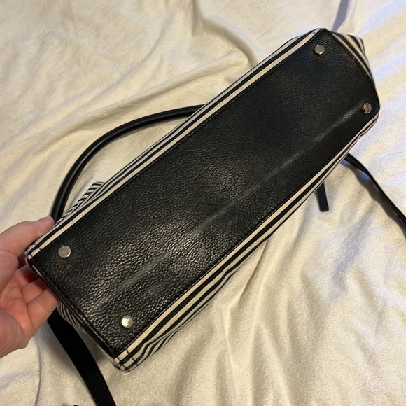 Kate Spade Cobble Hill Little Minka Bag - Picture 5 of 11